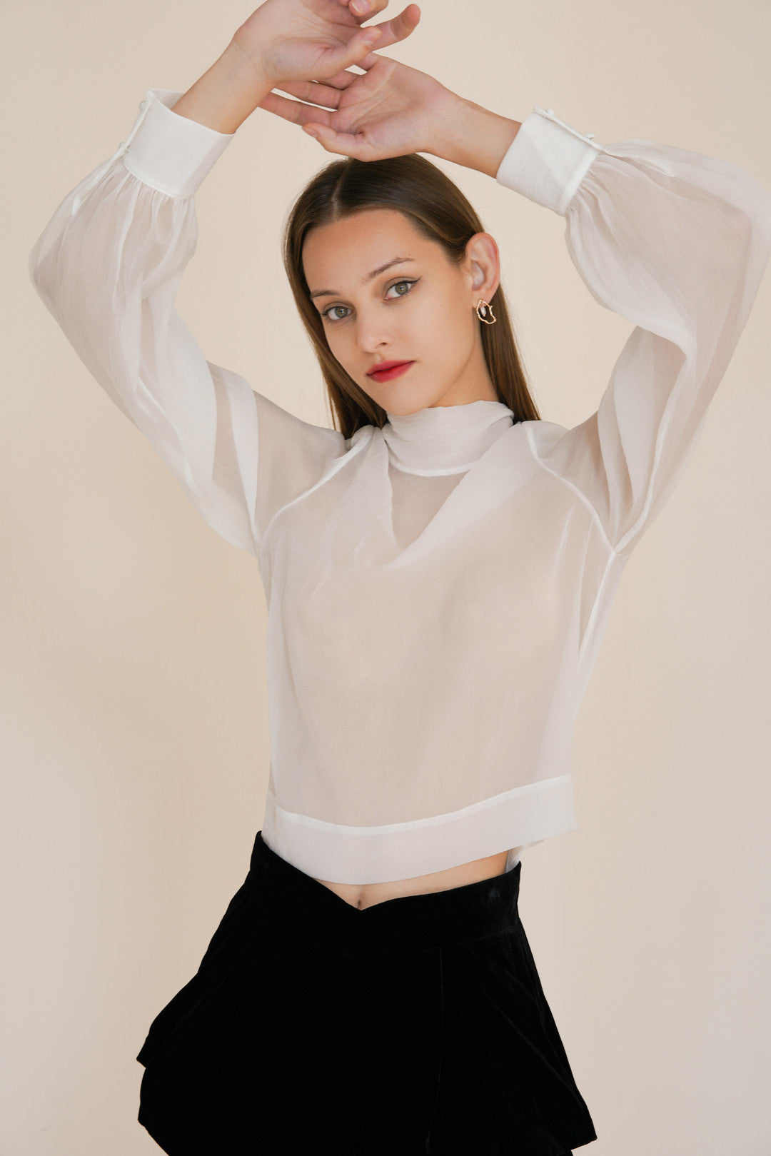 UUNIQ SWAN SONG Tied Bow White Mesh Blouse